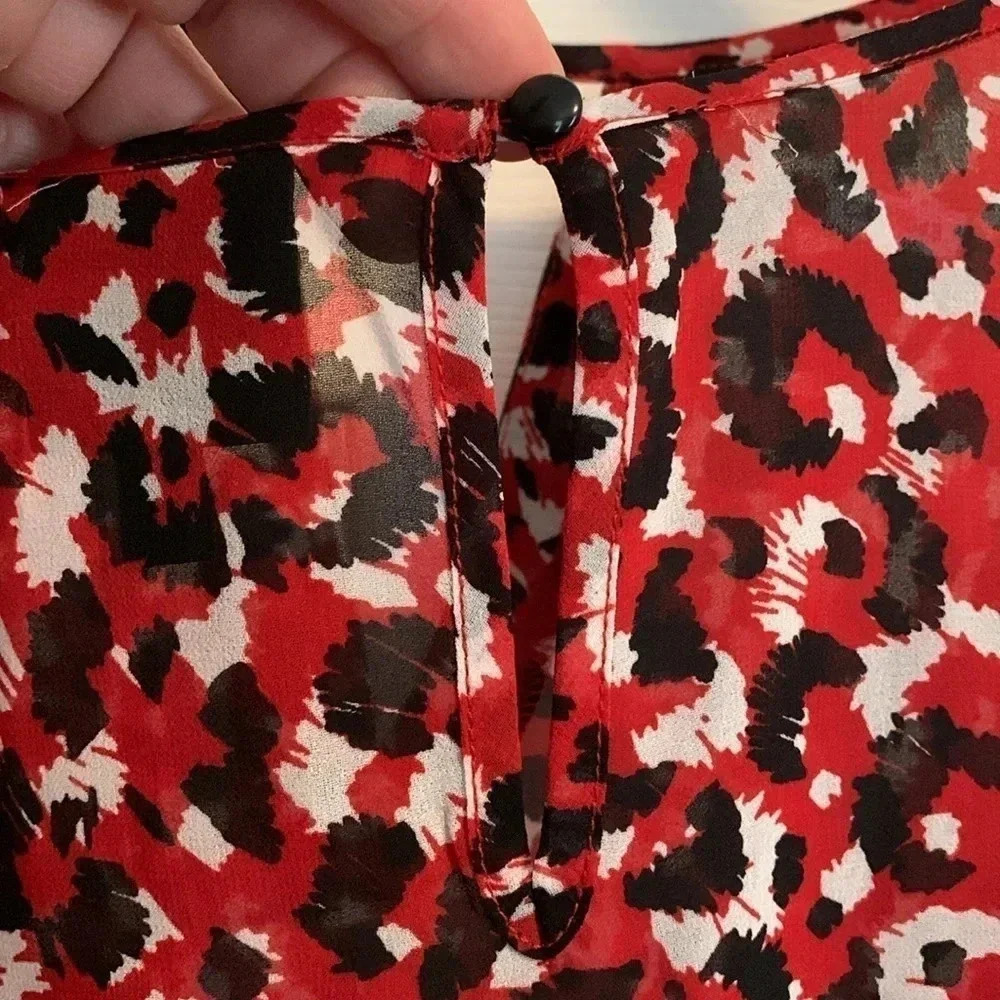 Red tunic  1X - Picture 9 of 10